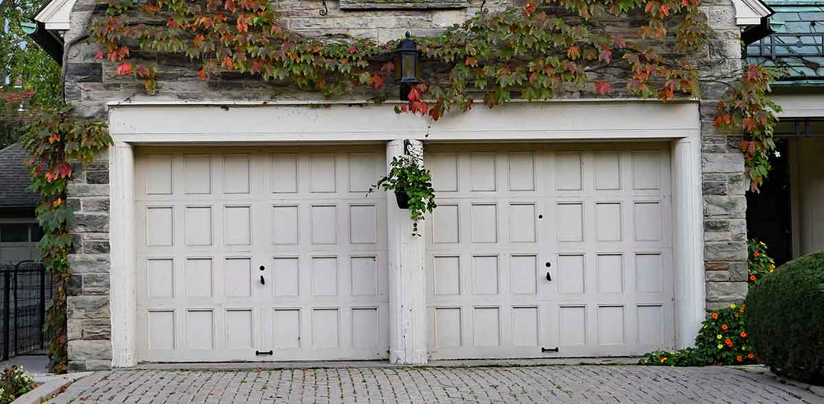 Larry Myers Garage Doors Residential, Garage Door Replacement Portland Oregon